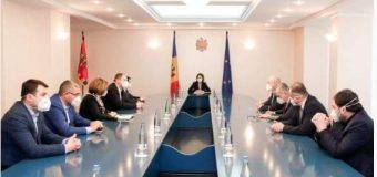 Președintele a discutat cu reprezentanții partidelor extraparlamentare
