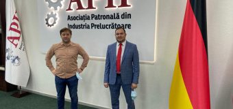 Deputatul Alaiba și Marin Ciobanu au vizitat Uzina experimentală a Institutului de Fizică Aplicată