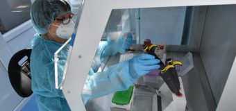 Laboratorul Centrului de Sănătate Publică Căușeni a inițiat procesul de testare PCR pentru diagnosticarea SARS-CoV-2