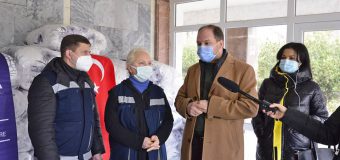 Primăria Capitalei a primit ajutor umanitar din partea TIKA pentru refugiaţii din Ucraina