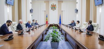 Premierul a discutat cu un senator american aflat în vizită la Chișinău