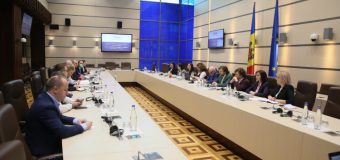 Mai mulți deputați din Parlamentul Republicii Moldova au discutat cu membrii delegației Radei Supreme din Ucraina, aflată în vizită la Chișinău