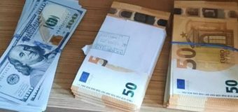 Peste 130 mii dolari și alte sume impunătoare de bani – ridicate în Ocnița, într-un dosar de droguri introduse-n republică din Ucraina