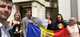 Unioniști, la Președinție! Vezi ce cadou i-au dus Maiei Sandu!