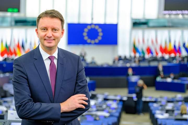 Eurodeputat: Decizia Consiliului European este una firească și meritată