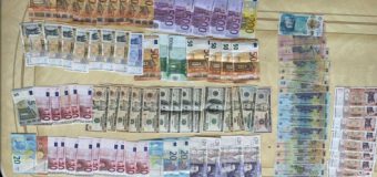 Un grup infracțional, suspectat de delapidarea averii străine în proproții deosebit de mari, anihilat de oamenii legii