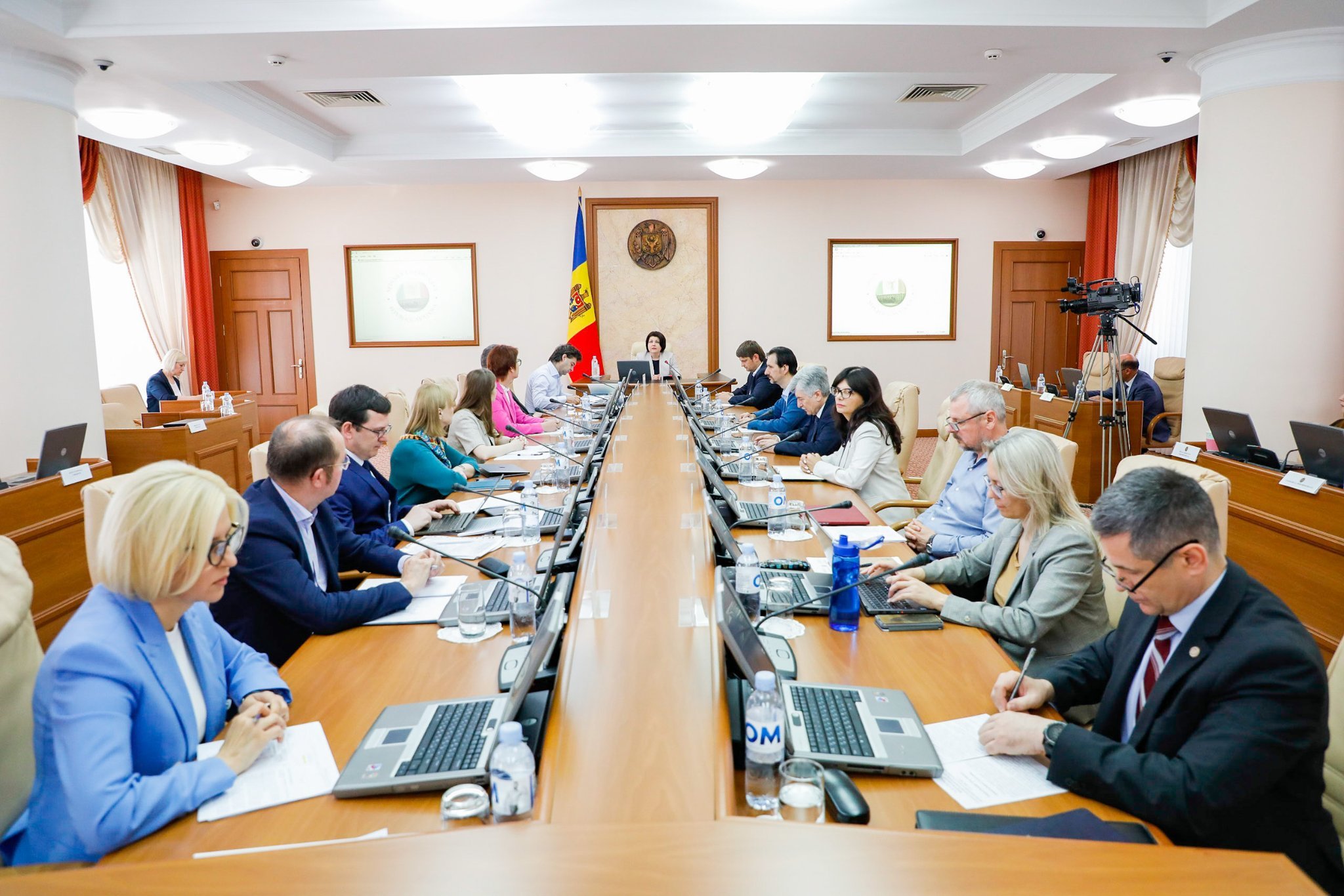 Noi măsuri de îmbunătățire a gestionării datoriei de stat