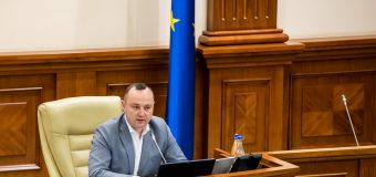Vlad Bătrîncea: Exact 3 ani în urmă, în aceste zile, a avut loc o ședință istorică a Parlamentului