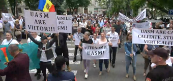 (VIDEO) Protest la Guvern împotriva reformei învățământului superior: Rușine!