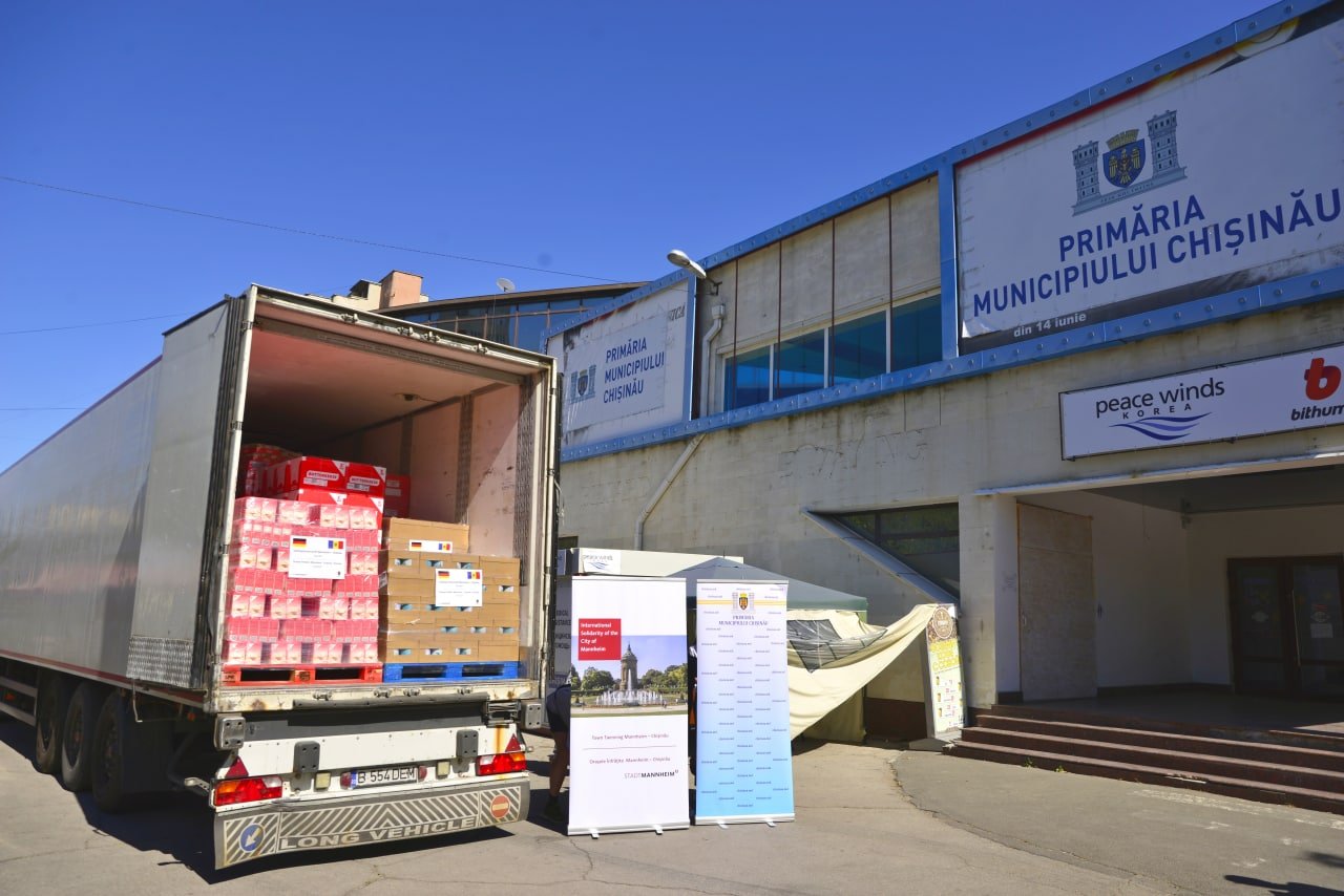 Un lot de ajutor umanitar pentru refugiați a fost transmis de Primăria Mannheim către Primăria Capitalei