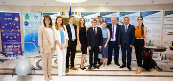 Lucrările de licență și de master ale studenților Universității de Stat din Moldova, apreciate la Parlament