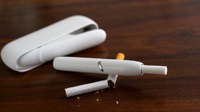 A fost aprobat în lectura a doua proiectul care prevede aplicarea obligatorie a timbrului de acciză pe pachet la cartușele pentru țigarete electronice
