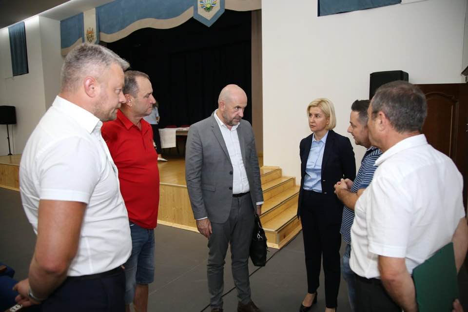 Ministrul Agriculturii a fost informat, în sudul țării, despre rezultatele obținute la culturile cerealiere