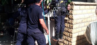 Un bărbat a căzut în fântână și a fost scos de salvatori