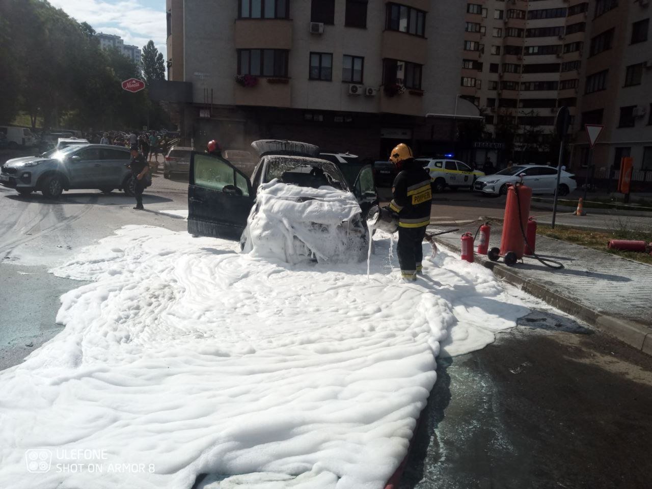Pompierii din municipiul Chișinău au stins o mașină