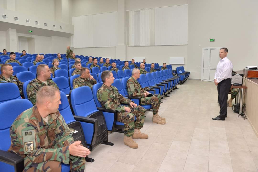 Ministrul Nosatîi la ședințele de bilanț a Armatei Naționale: Ne dorim o armată profesionistă