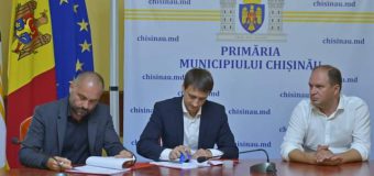 Primăria Capitalei va achiziționa 8 cap tractoare cu semiremorci pentru colectarea deșeurilor