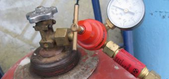 Două persoane au avut de suferit în urma unei deflagrații a unei butelii de gaz