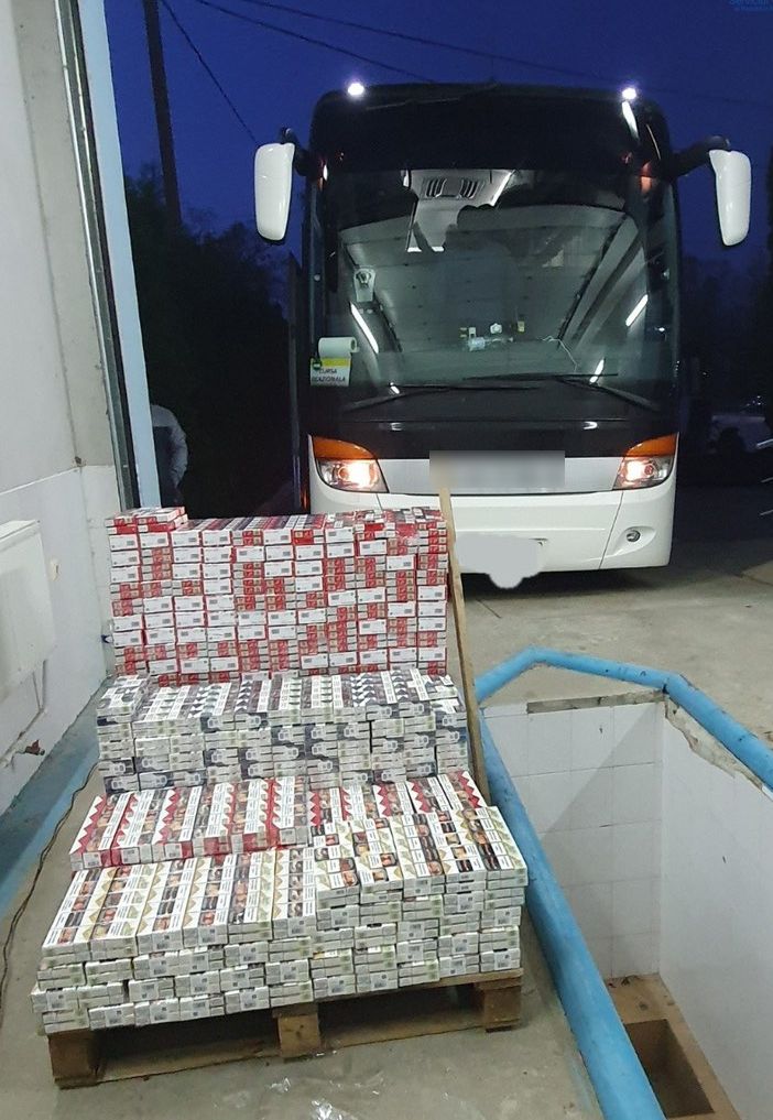 Urmărire penală terminată în dosarul de contrabandă cu peste 137 mii țigări din vama Costești