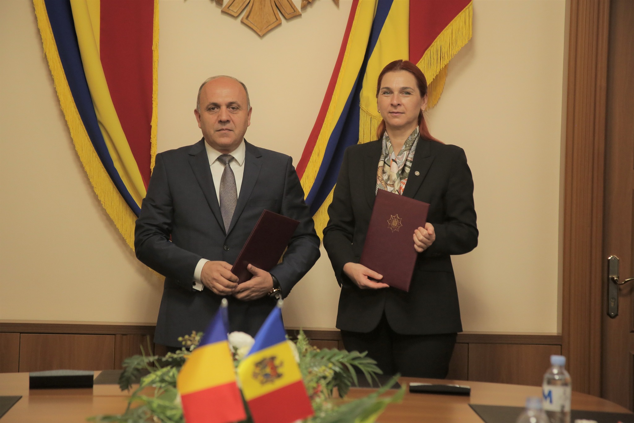 MAI și Serviciul de Telecomunicații Speciale al României vor avea mai multe activități comune și schimb de practici