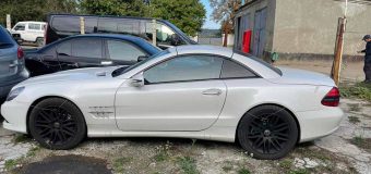 Un autoturism cu seria caroseriei modificată ilegal, indisponibilizat la frontieră