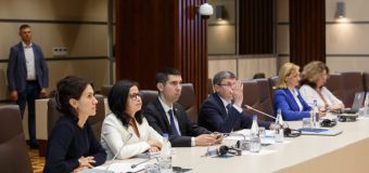 Parlamentul se va convoca în prima ședință plenară din sesiunea de toamnă