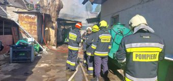 Pompierii au lichidat un incendiu în Piața Centrală