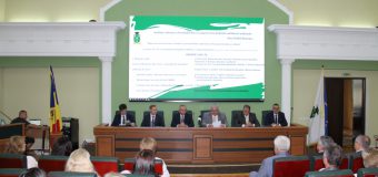 Anatolie Topală a participat la ședinţa solemnă a Senatului USM