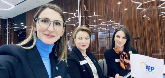 (FOTO) Iana Stanțieru și Stela Macari participă la Academia pentru Femei pentru subiectul gender