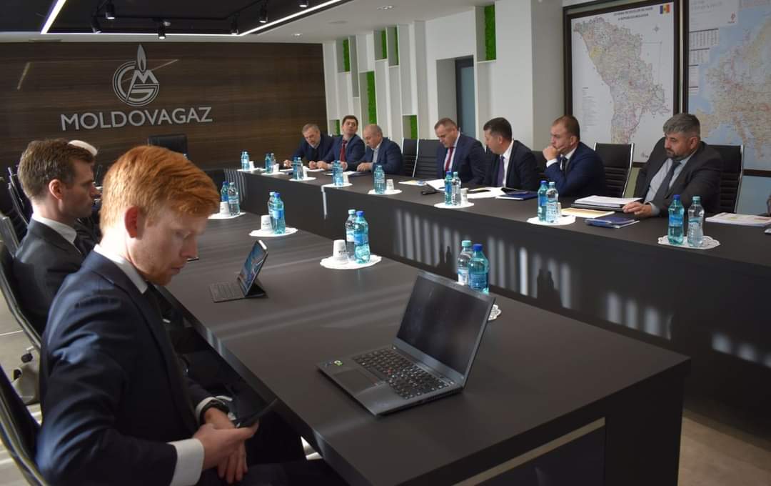 Experți din Marea Britanie și Norvegia, care vor face auditul datoriilor „Moldovagaz”, se află la Chișinău