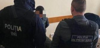 Șase persoane, printre care un angajat al Poliției de Frontieră – reținute pentru organizarea migraţiei ilegale
