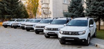 7 vehicule de teren donate Serviciului Vamal