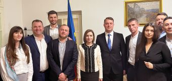 Discuții cu membrii Clubului Oamenilor de Afaceri din Basarabia, la București