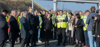 Maia Sandu la discuții cu cetățenii despre prețuri mari, pericolul războiului și condițiile de trai