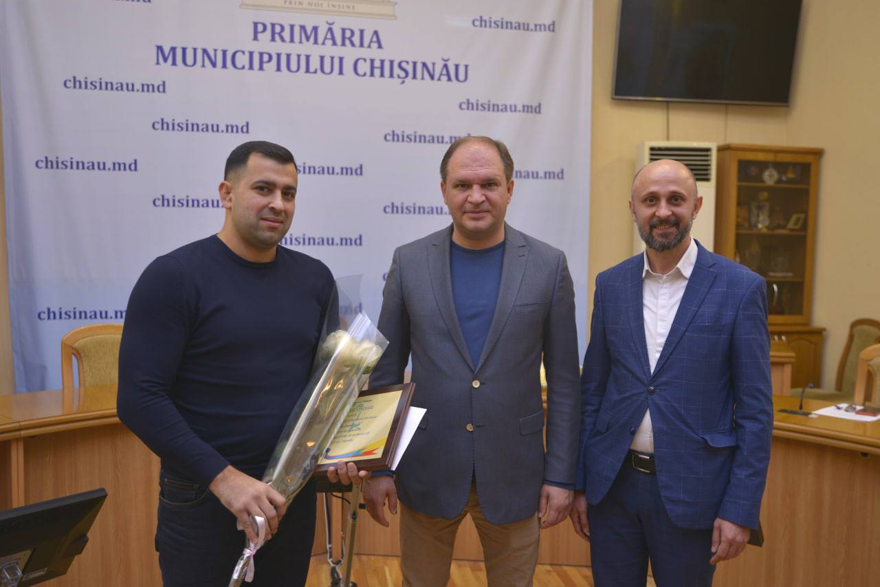 Diplome sportivilor din Chișinău care au participat la competiții internaționale