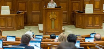 (VIDEO) Roberta Metsola, în Parlamentul RM: Am venit aici cu un mesaj