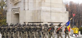 Garda de Onoare se pregătește pentru parada militară din 1 decembrie la București