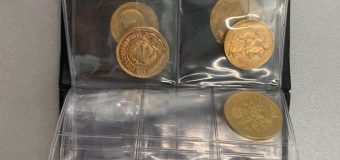 30 mii dolari, monede și lingouri din metale prețioase, ridicate pe Aeroportul Internațional Chișinău