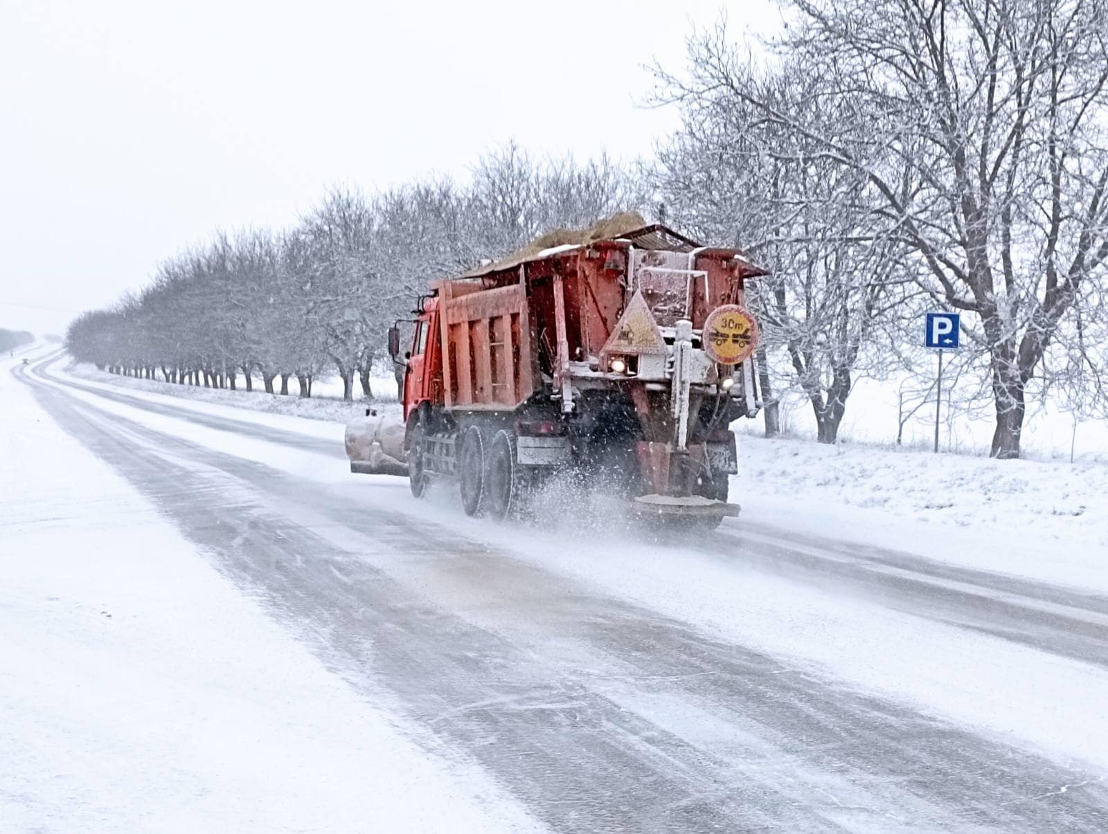 (FOTO) În nordul țării drumurile sunt deszăpezite