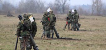 Militarii din Brigada „Dacia” execută trageri de luptă la Cahul