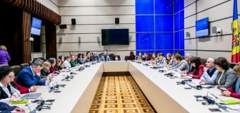 Parlamentul a găzduit ședința Consiliului Național pentru drepturile persoanelor cu dizabilități