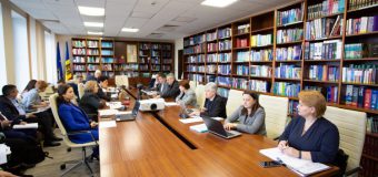 Proiectul legii bugetului de stat pentru anul 2023, susținut de comisia parlamentară de specialitate. Urmează votarea în plen