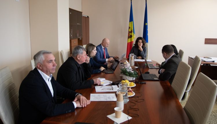 În plenul Parlamentului vor fi propuse modificări la Legea privind executorii judecătorești