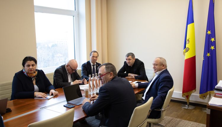 Monedele virtuale vor fi reglementate prin lege