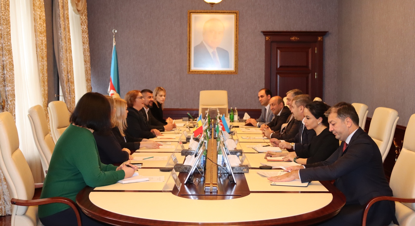 Curtea de Conturi împărtășește experiența sa colegilor din Azerbaidjan