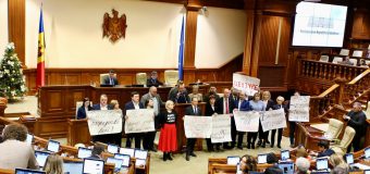 (VIDEO) BCS anunță boicotarea ședințelor și cere dizolvarea Parlamentului