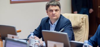 Andrei Spînu a fost amenințat în fața propriei locuințe