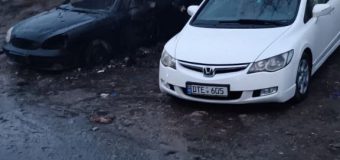 Două automobile în Capitală au fost cuprinse de flăcări