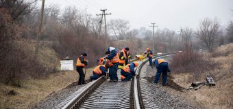 (FOTO) Reabilitarea tronsului de cale ferată „Tighina-Basarabeasca-Giurgiulești” – în plin proces