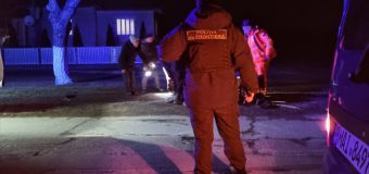 Polițiști de Frontieră au venit în ajutorul unui om care a fost victima unui accident rutier